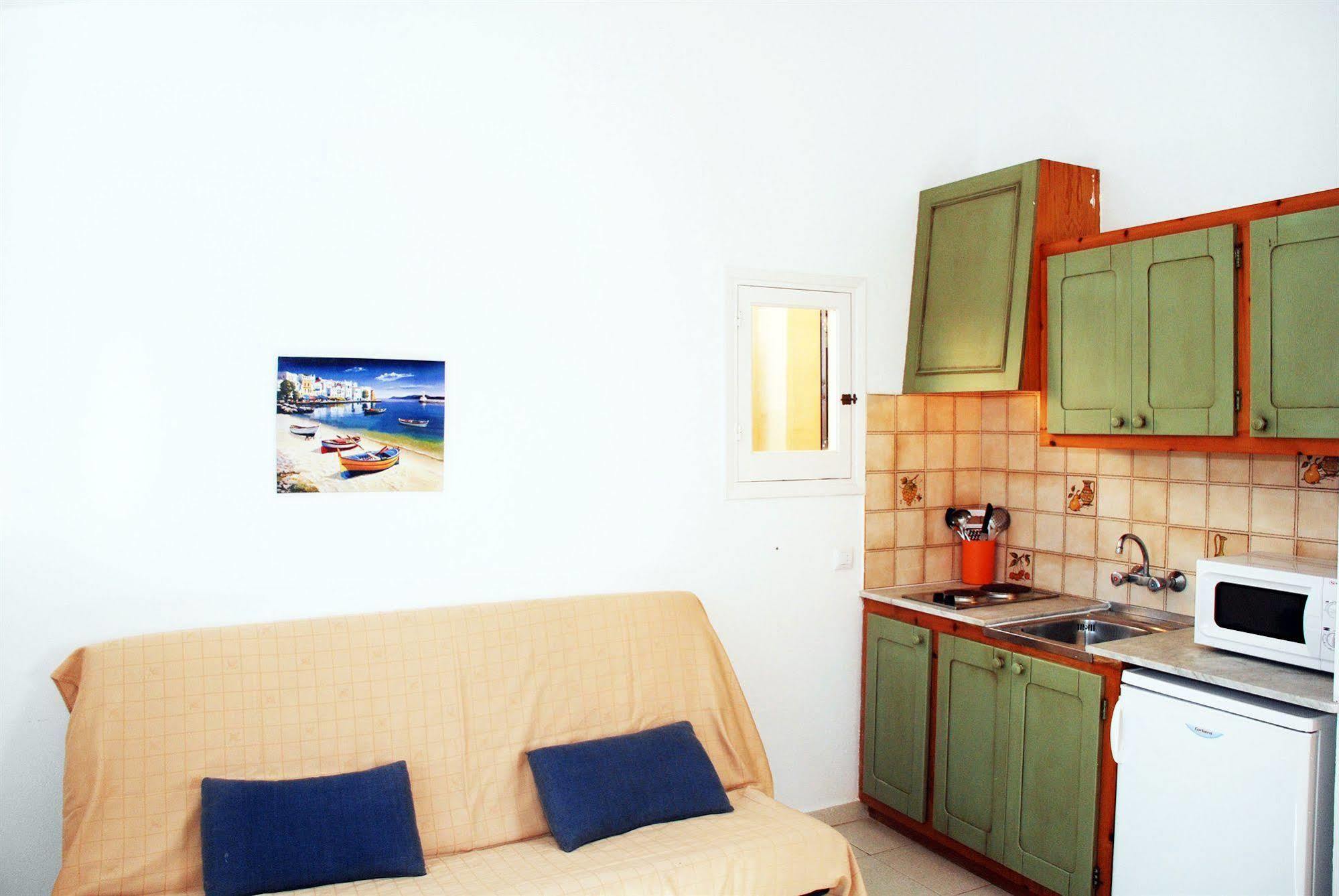 Apartamentos Ses Anneres カラ・エン・ブラネス エクステリア 写真